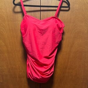 NWT Vibrant Red Ruched Swimsuit Top. Size XL.